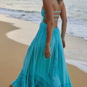 Stunning boutique maxi dress.   Large  12/14